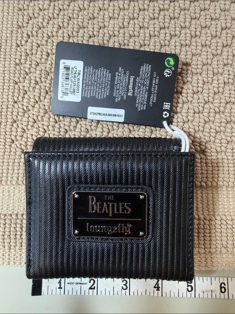Loungefly The Beatles Abbey Road Mini Wallet Bifold Card Holder NEW With Tag